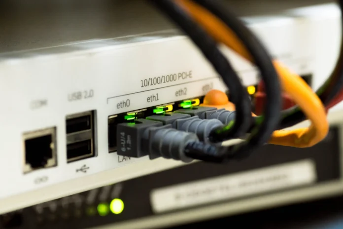 5 Reasons Why You Should Bundle Your Services from Internet Companies