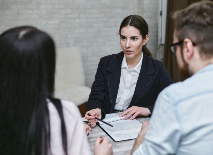 The best ways to communicate with your co-workers