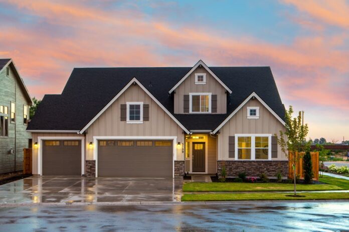 An Essential Guide to Buying and Selling a Home When in Retirement