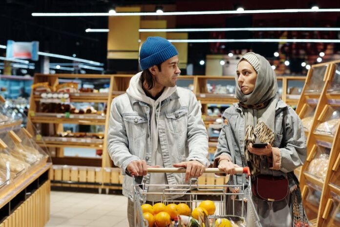 Tips To Attract Customers